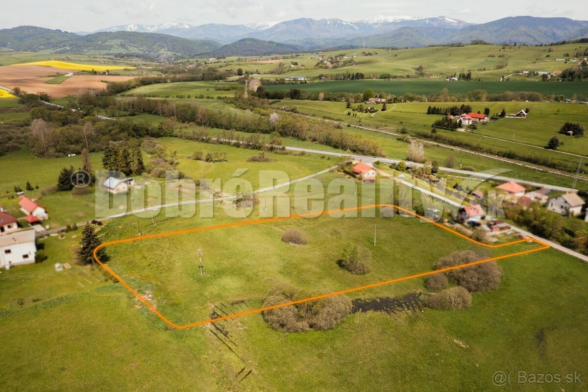 PREDAJ: Rozľahlý pozemok na brehu rieky Rohozná, 7566 m2, Br