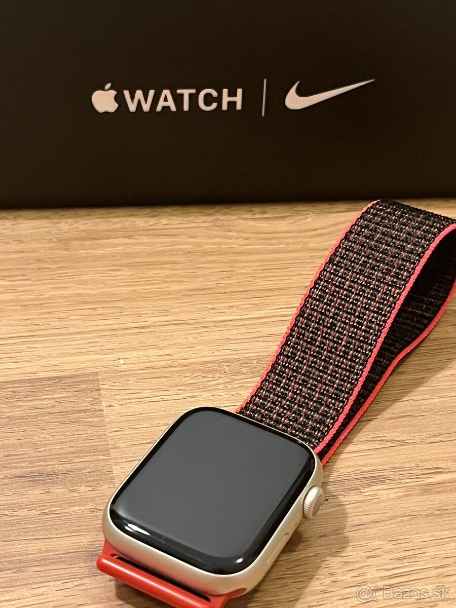 Apple Watch Series 7 Nike 45 mm