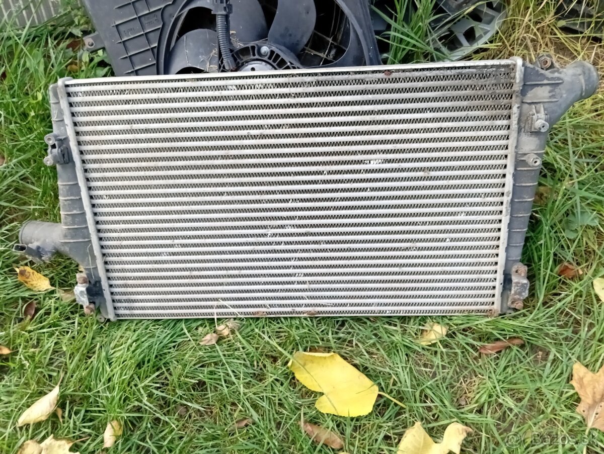 Intercooler Audi A6 C5 2,5tdi 132kw