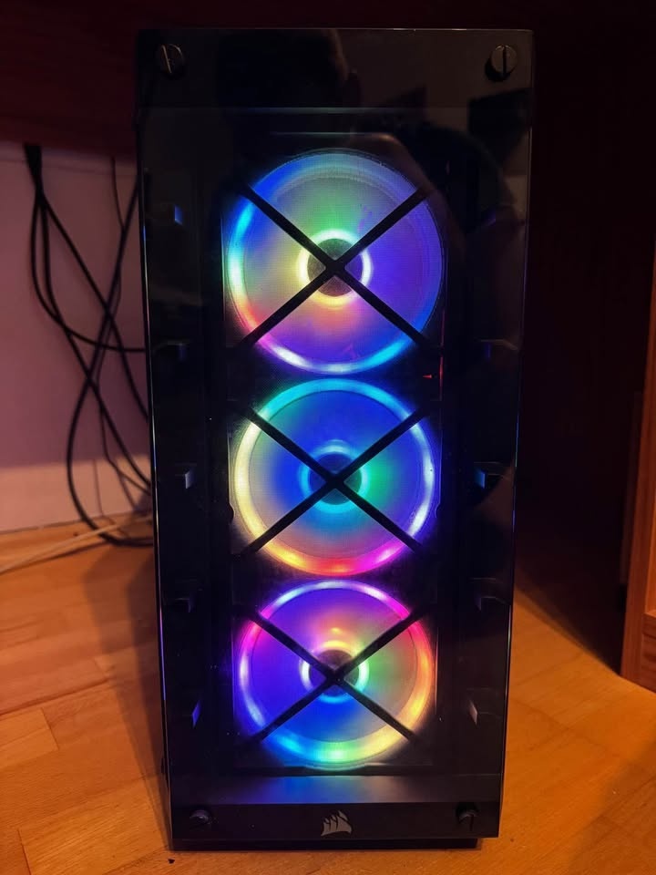 Corsair iCUE 465X