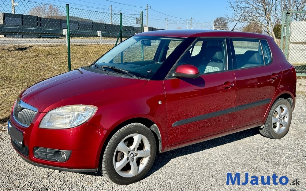 Škoda Fabia 1.2i r.v.2008/4 možný leasing/úver