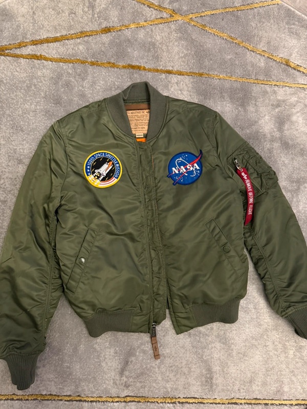 Alpha Industries MA1-VF NASA (veľkosť L)