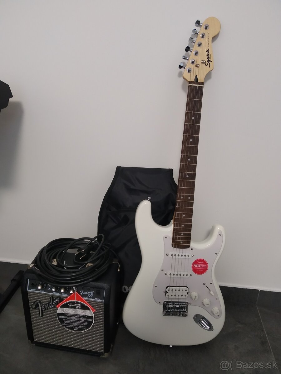 Fender Squier Bullet Stratocaster HSS HT IL Arctic White