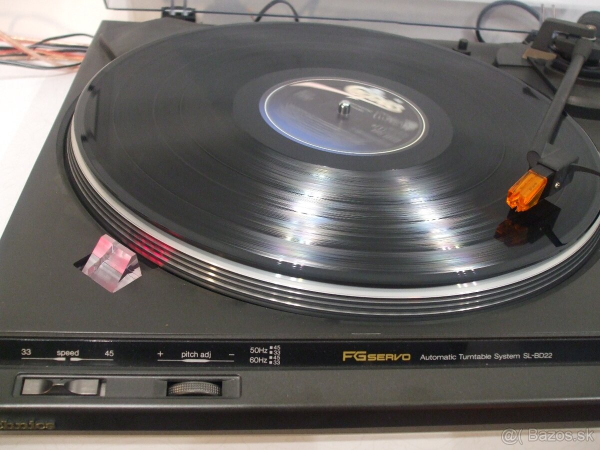 2x GRAMOFON poloautomat TECHNICS, Japan