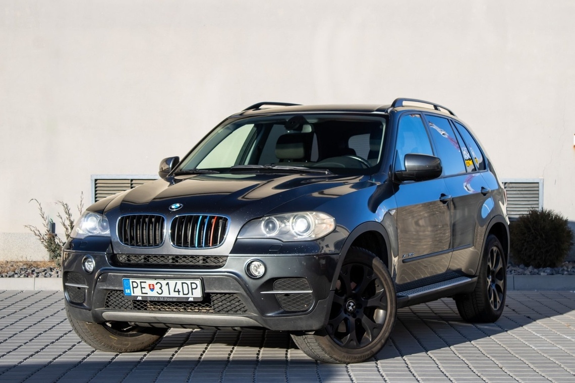 BMW X5 30d xDrive splátky/ menené rozvody (doklad)