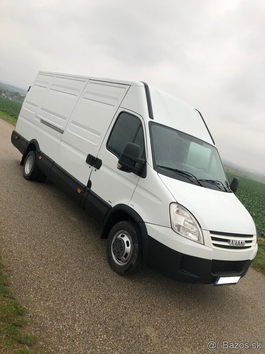 Iveco Daily 3.0 HPT 180 HP ExtraLong