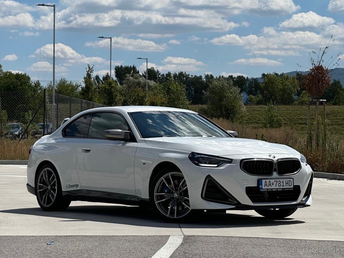 BMW M240i xDrive Coupé G42