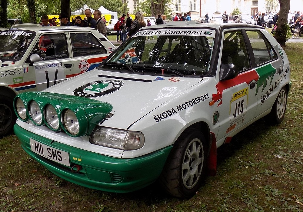 Koupím Rally auto Škoda Felicia