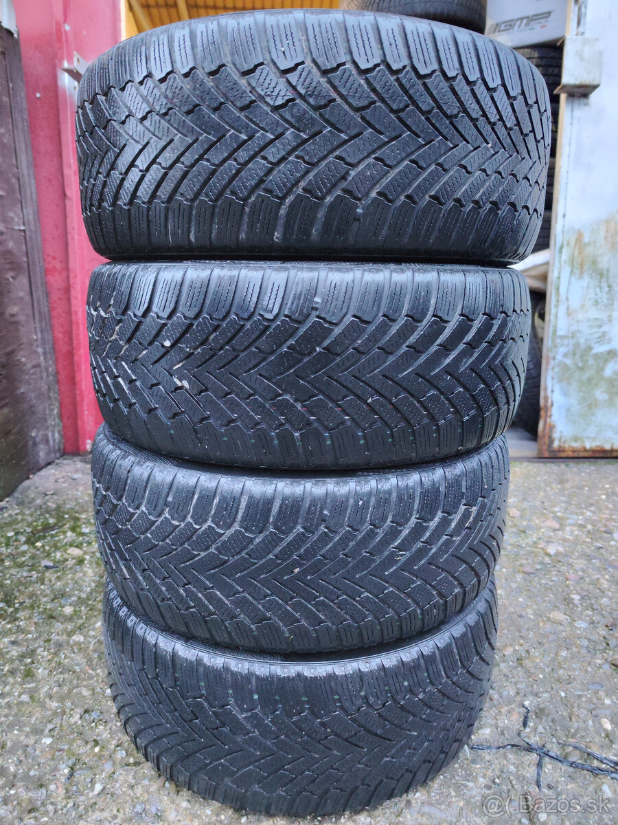 Zimné pneu = 225/45 R17 = CONTINENTAL