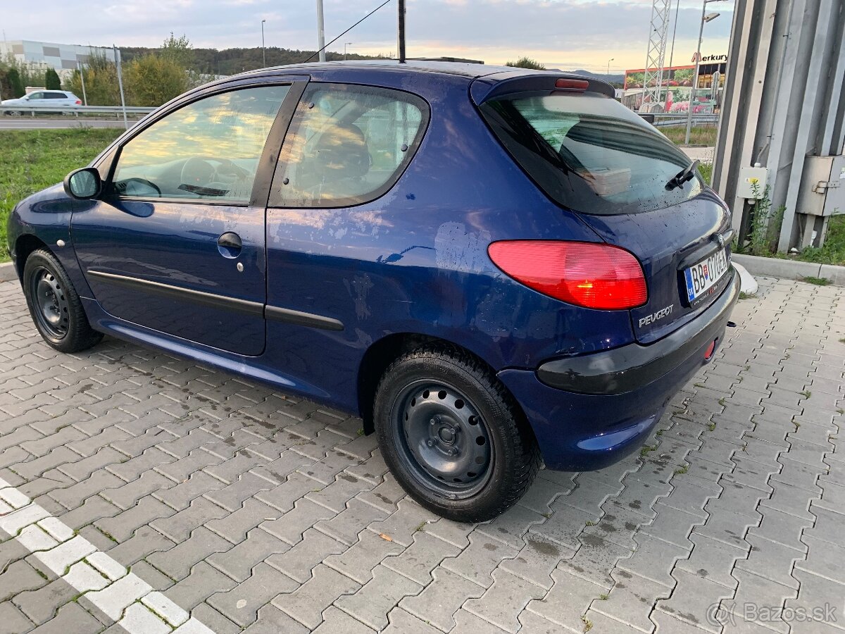 Peugeot 206