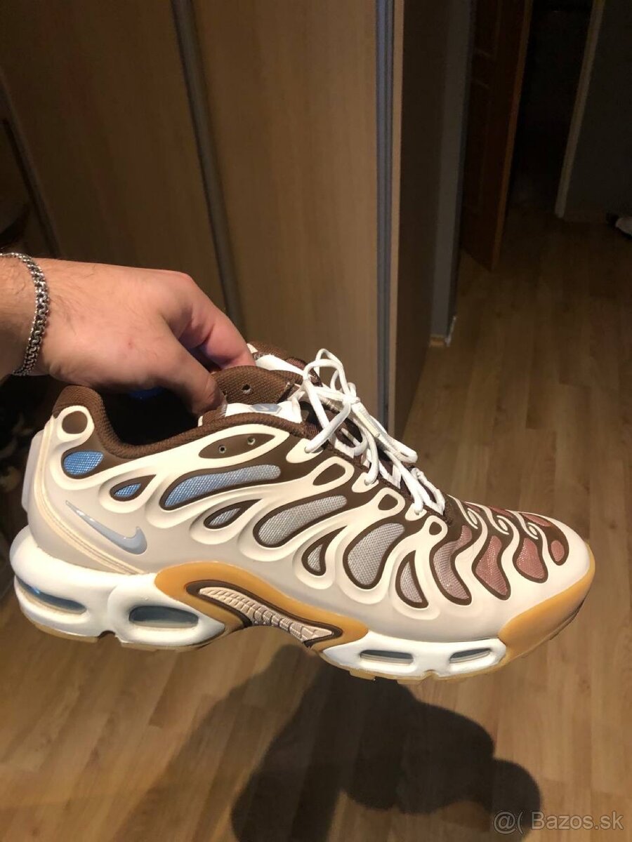 Nike air tn plus