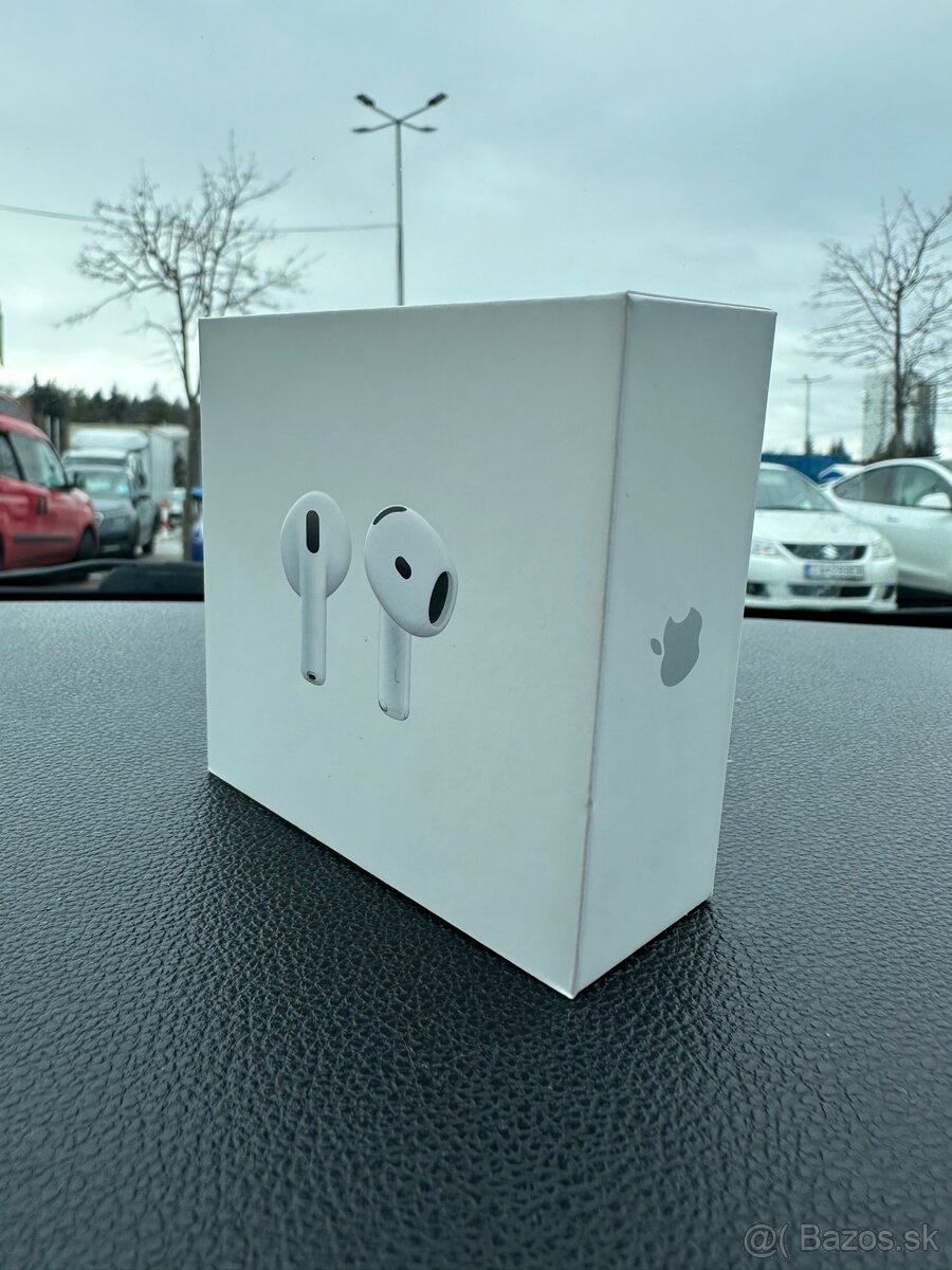 Apple AirPods 4