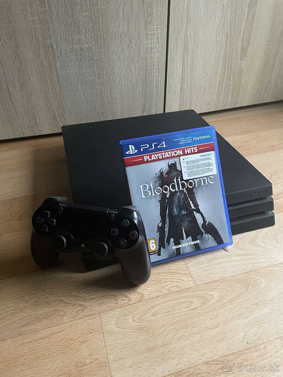 Playstation 4 Pro 1TB + ovládač + Bloodborne