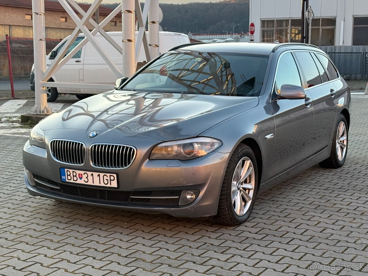 BMW 530d Touring F11