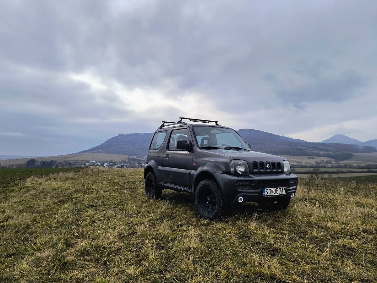 Predám Suzuki jimny 4x4 1.3 63kw rok 2009