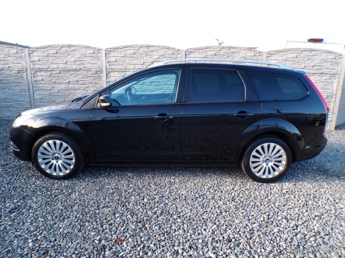 Ford Focus 2.0TDC-i 135PS COMBI TITANIUM