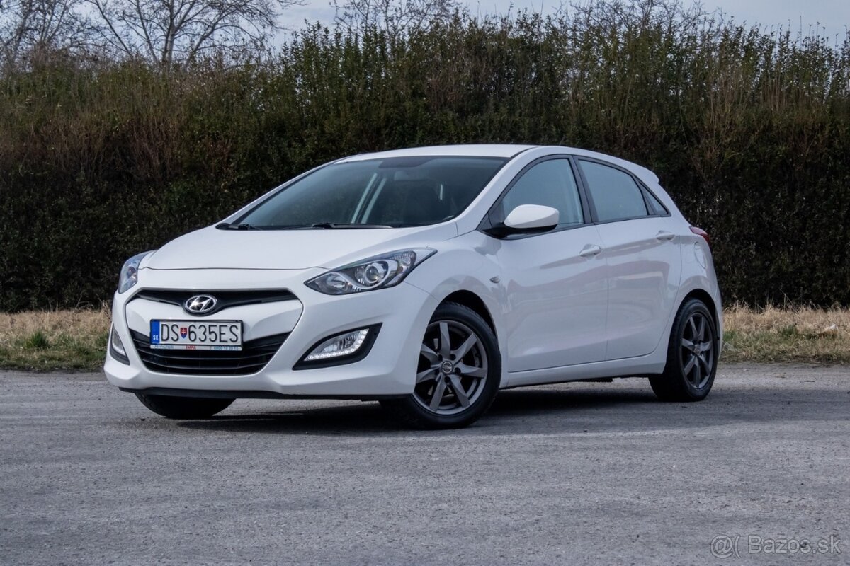 Hyundai i30 1.6 CRDi DOHC 16V Comfort