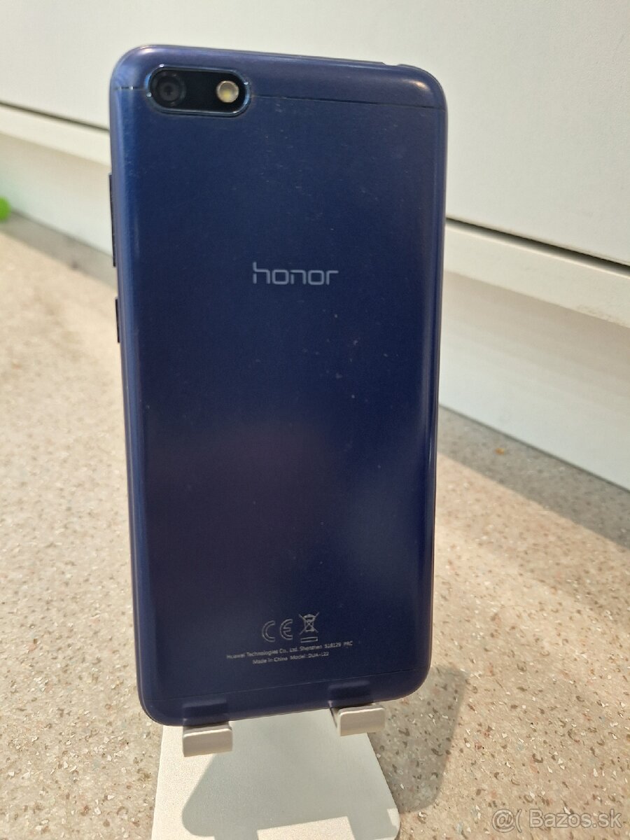 Honor 7s