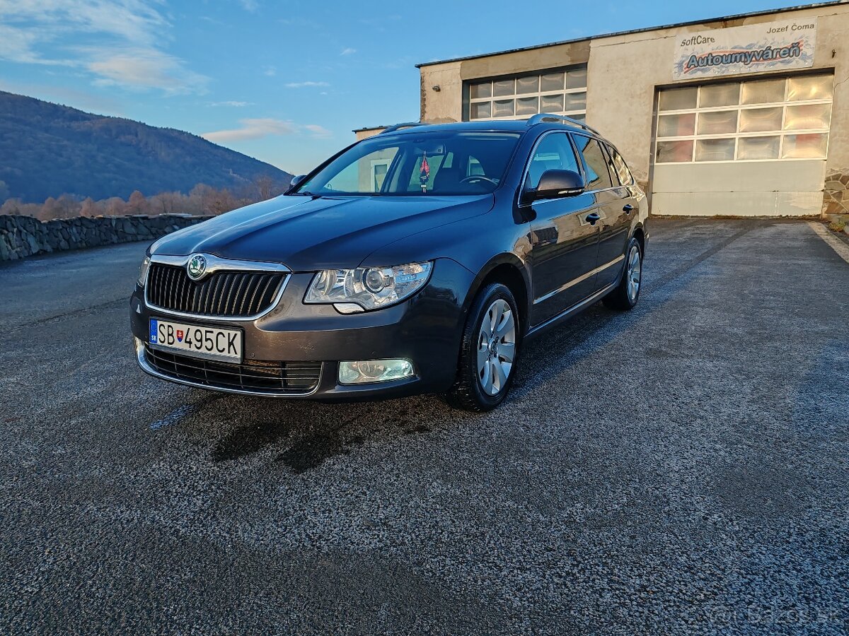 Škoda superb