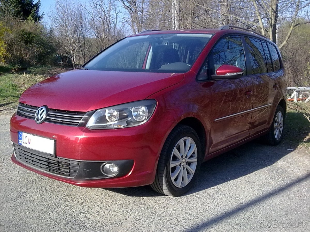 Predám VW Touran 2012 TDI Highline - FULL výbava -TOP PONUKA