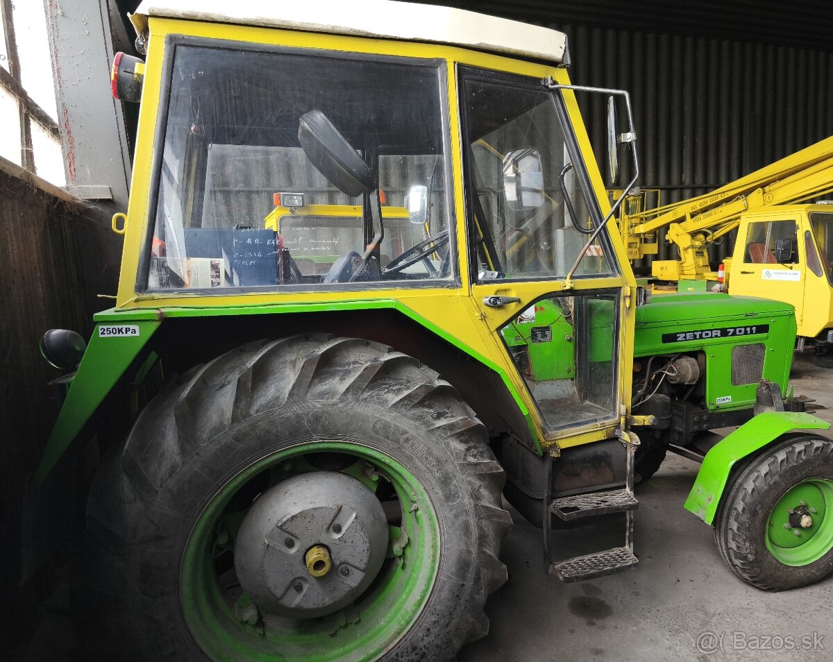 Predáme traktor Zetor 7011, rv 1982