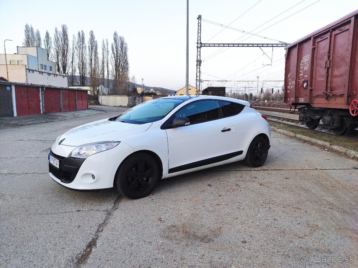 Predám Renault Mégane Coupé 1.6 16V ....2011