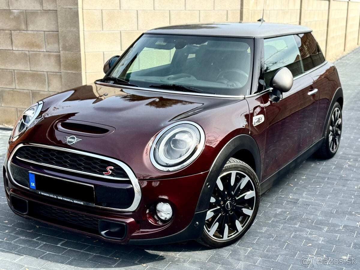 MINI Cooper S 2.0 Turbo Benzín r.v.2020 Kupovane nové v SR