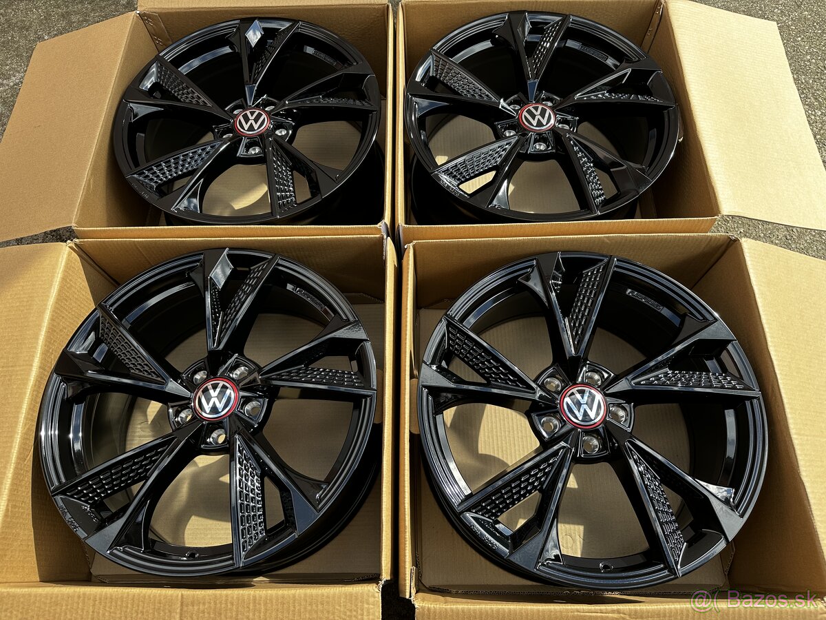 5X112 R19 8,5J ET45 MAM BLACK RS6 MODEL