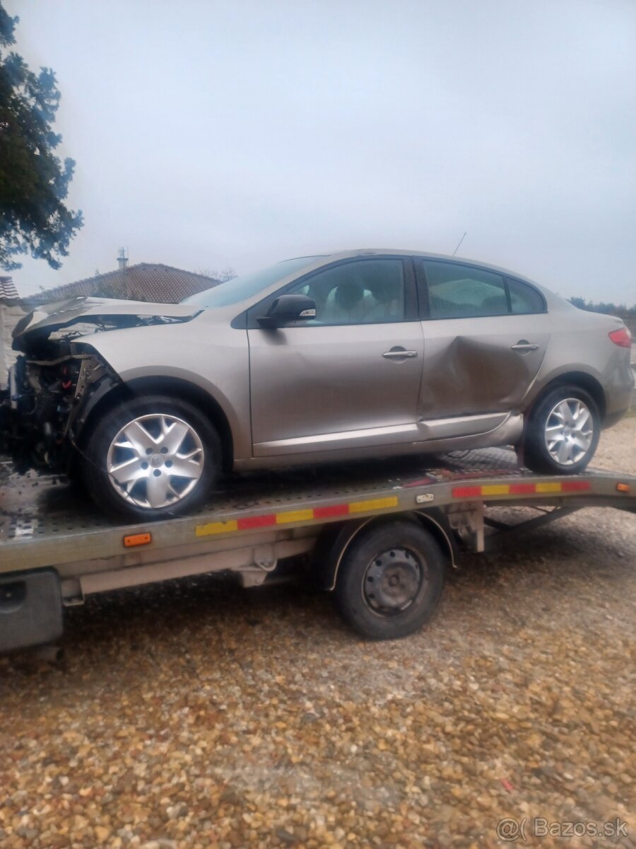 Rozpredám Renault Fluence 1.5Dci 81kw 2011 K9K 836