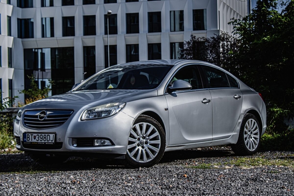 Opel Insignia Sedan, 96kW, 6-st.automat, diesel