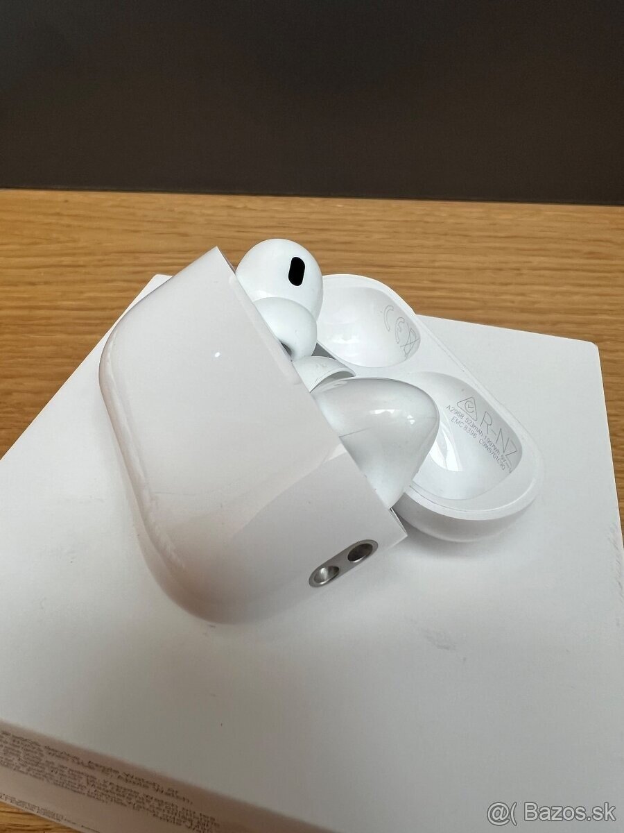 Predám AIRPODS PRO 2nd. generation, TOP stav, ZARUKA