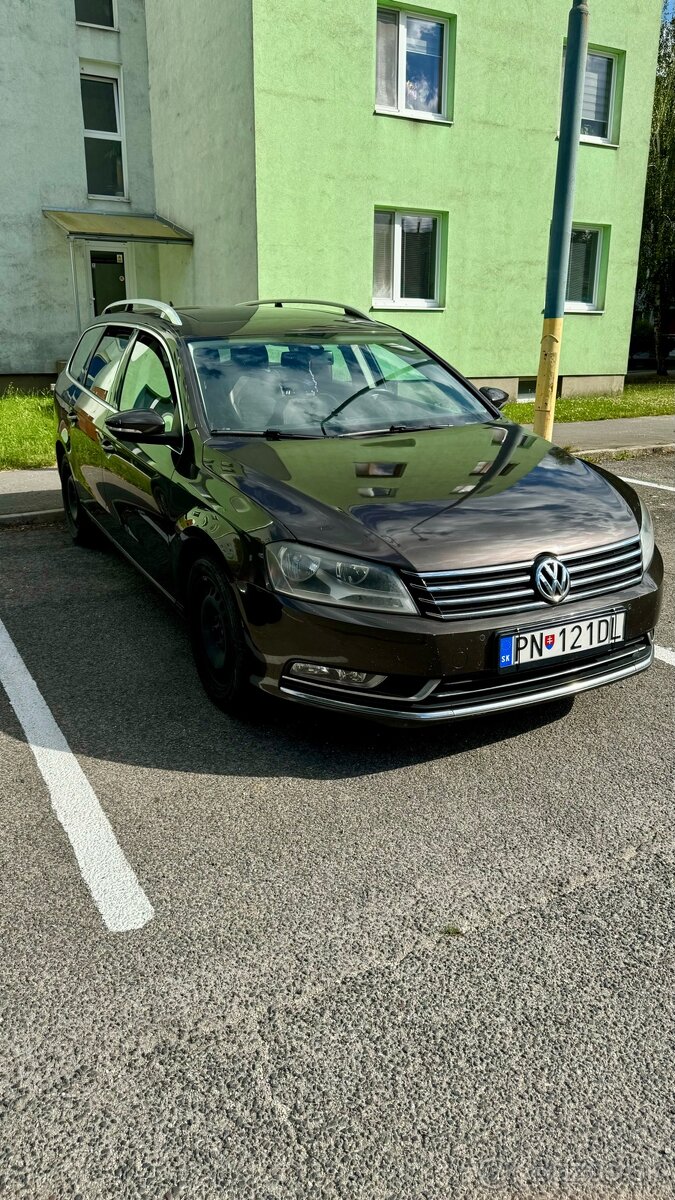 VW PASSAT