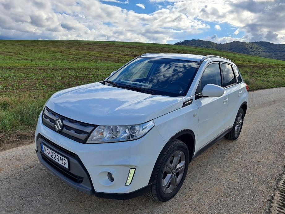 Suzuki Vitara 1,6 DDiS 4x4,Premium,ALLGRIP,Tažne,ACC....