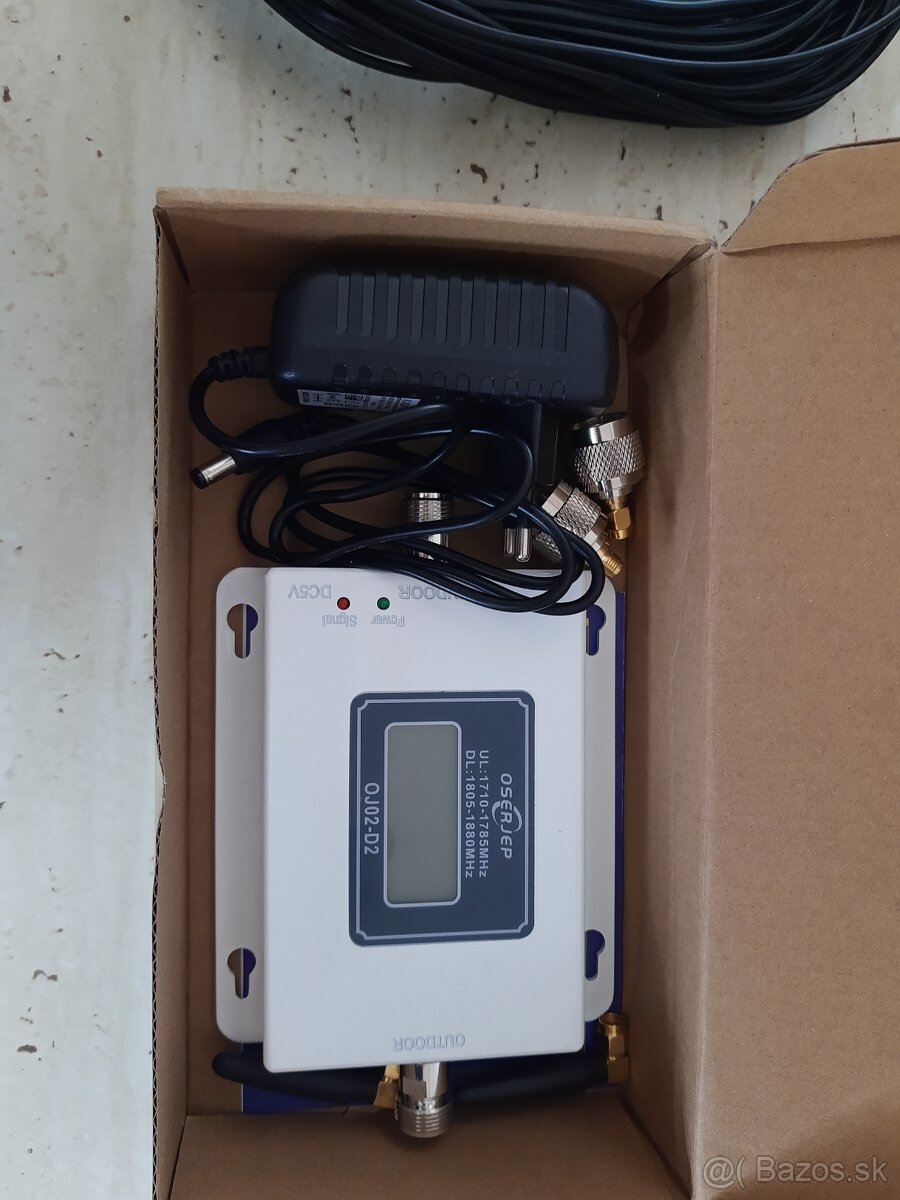 GSM signal repeater