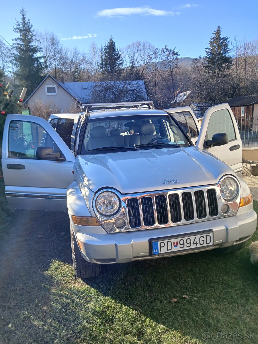 Jeep Cherokee KJ r. v. 2005 2.8 CRD 120KW, 4x4, manuál