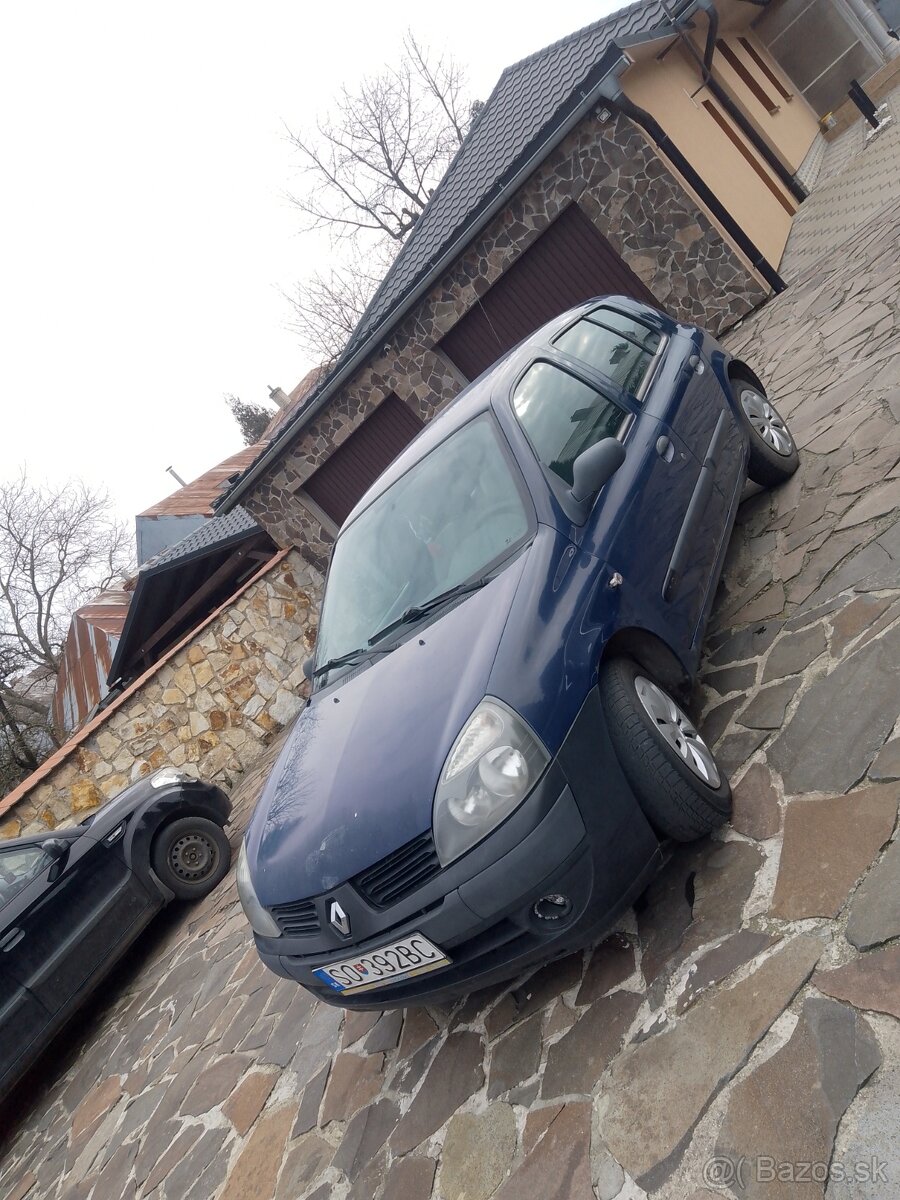 Renault clio