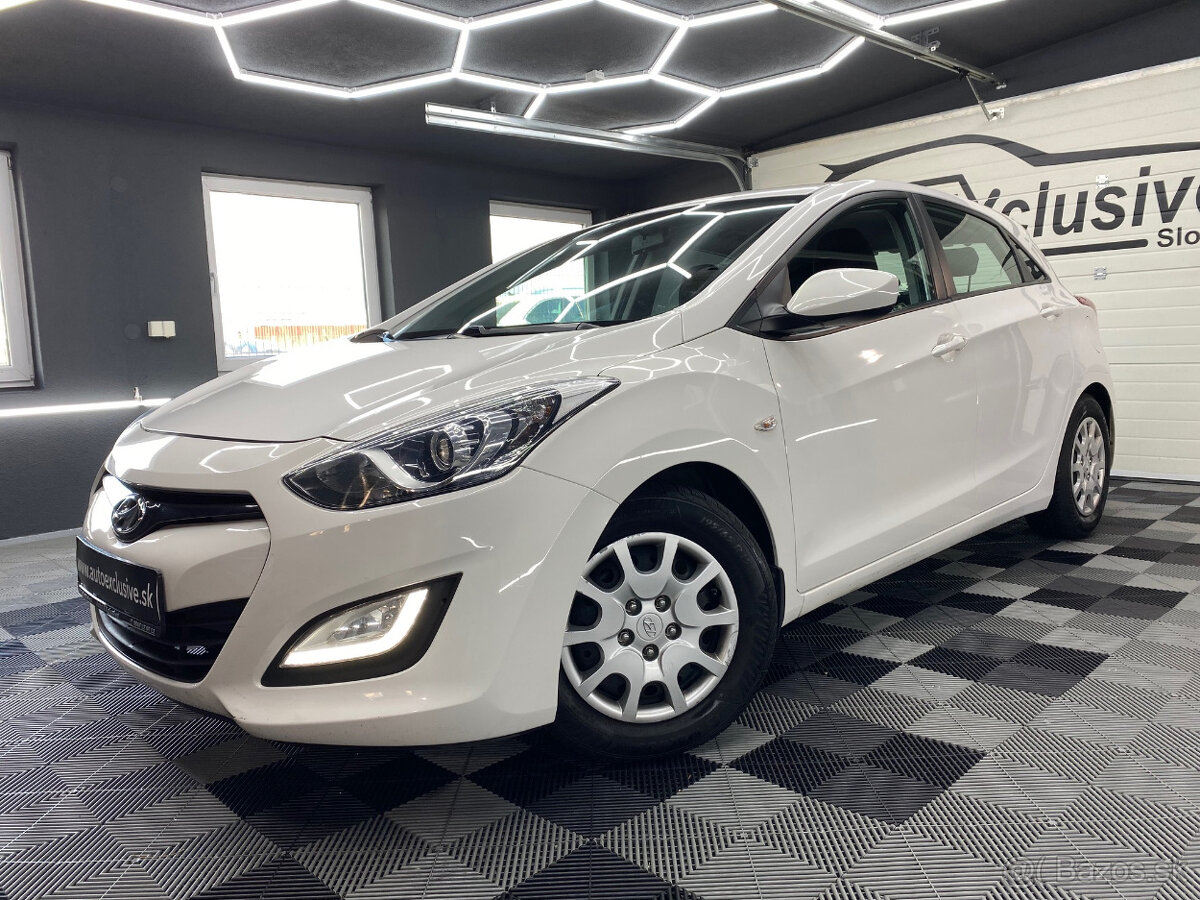 Hyundai i30 1.6 CRDi DOHC 16V Comfort