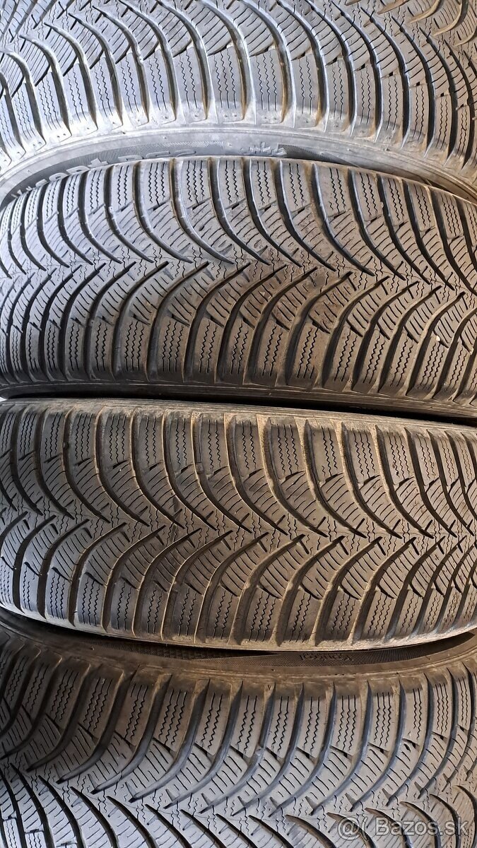 Predám 4ks jazdené zimné 185/65r15-92T Hankook