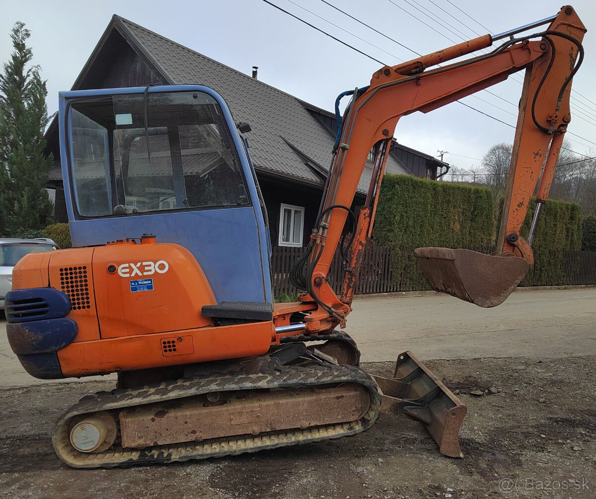 Mini bagr hitachi ex30-2 (stejný bagr jako kubota kx71-2)