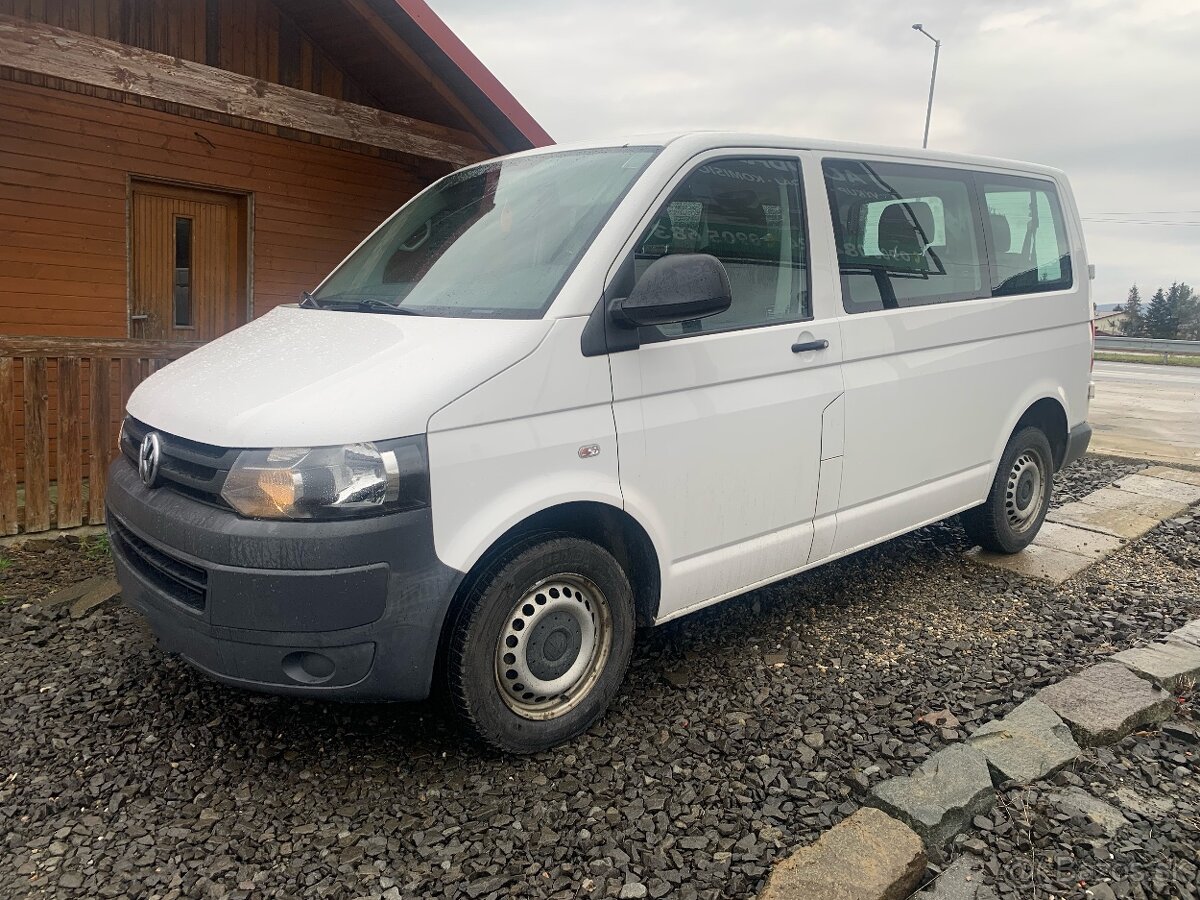 Transporter 2.0TDI bus 9miestny