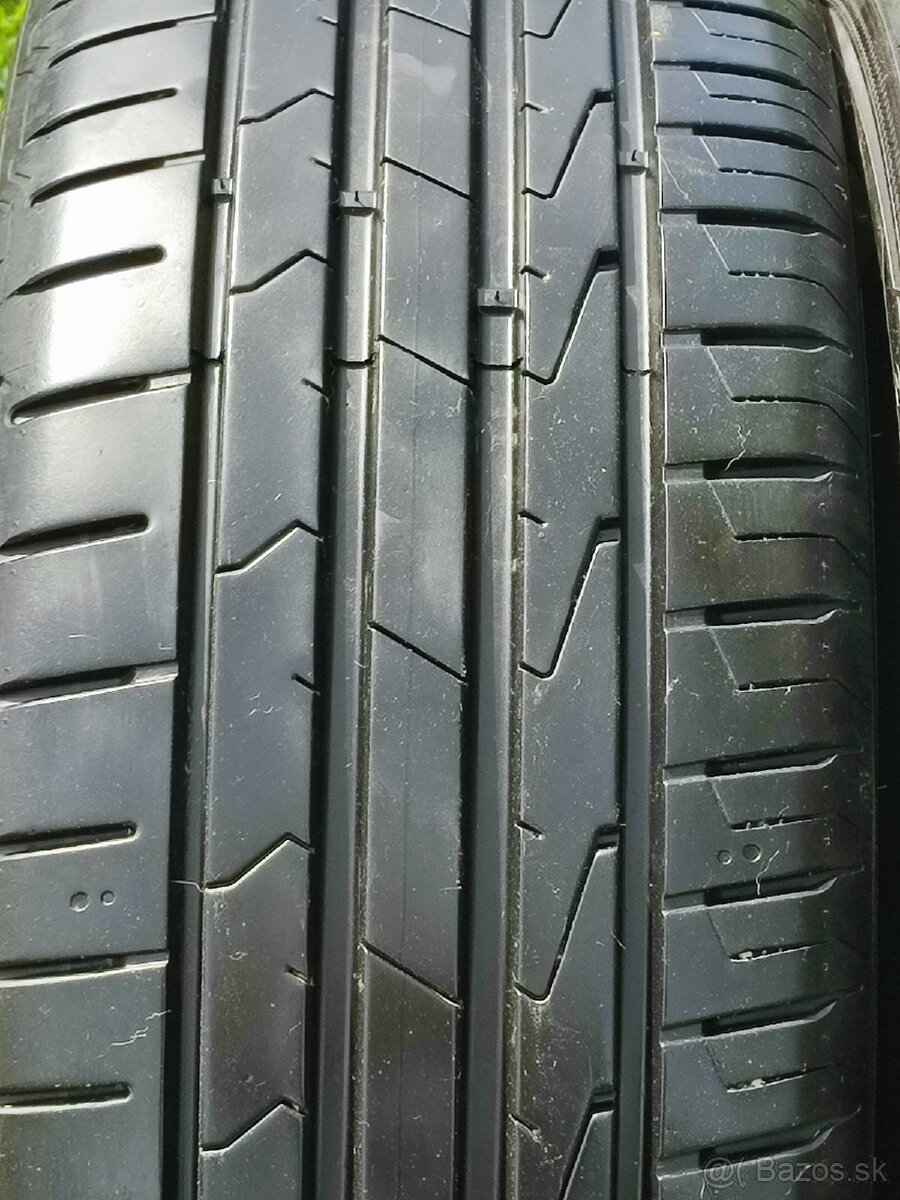 Predám letné pneumatiky 215/50 R18