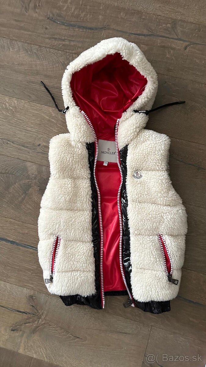 Moncler vesta