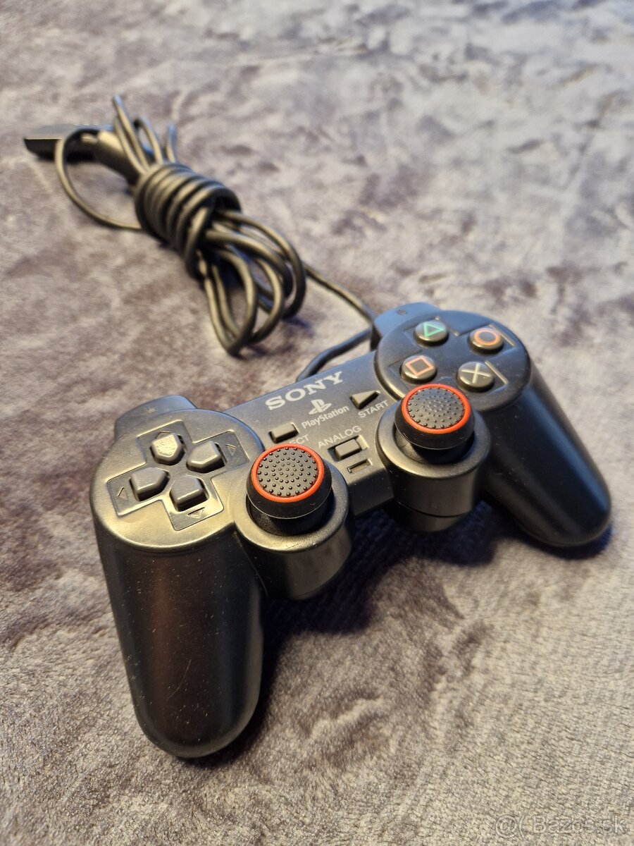 Dualshock 2 na playstation 2