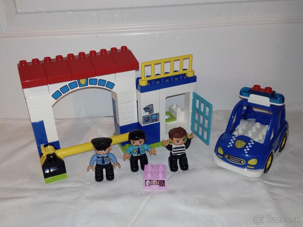 Lego Duplo Policejní stanice 6 10902