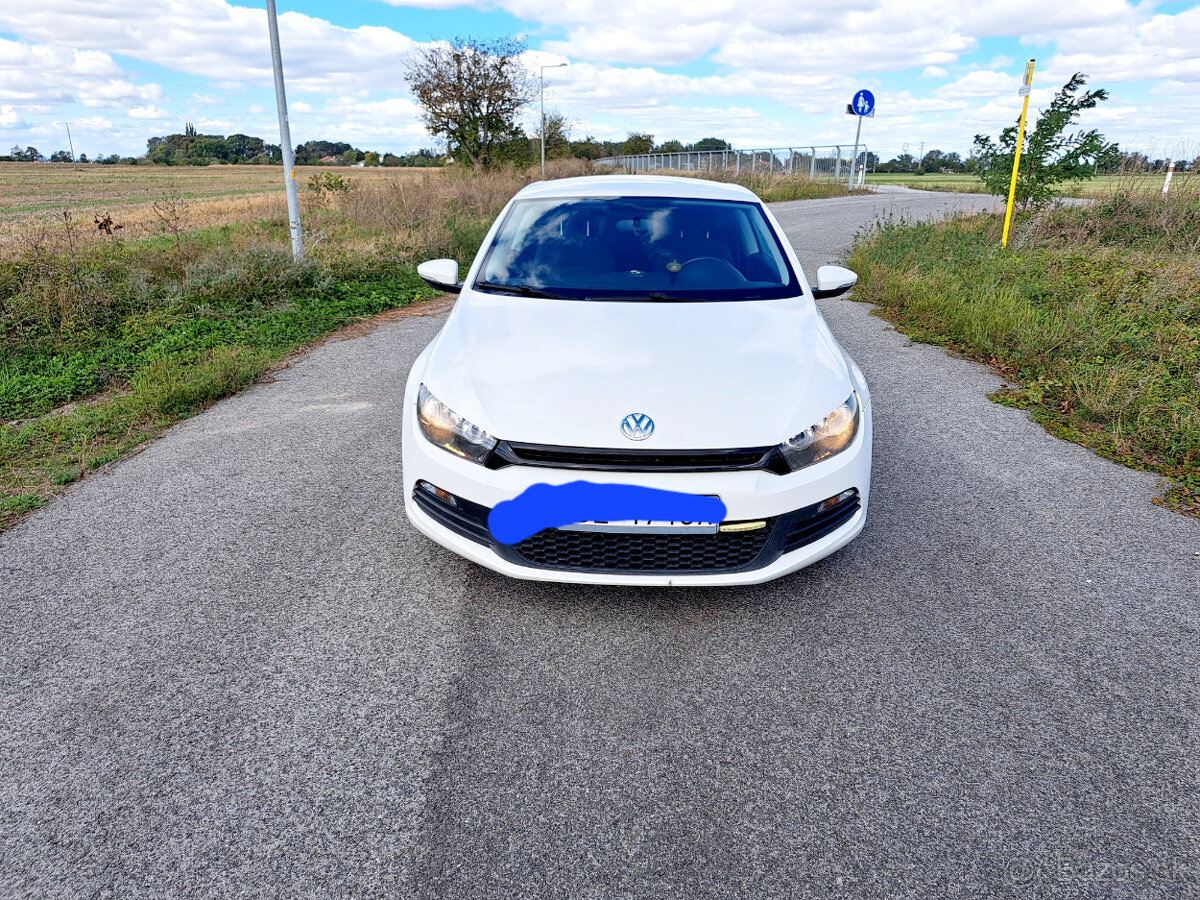 Predám VW Scirocco, 1,4 TSI, 1390 cm3, 118 kW, r.v. 12/2009