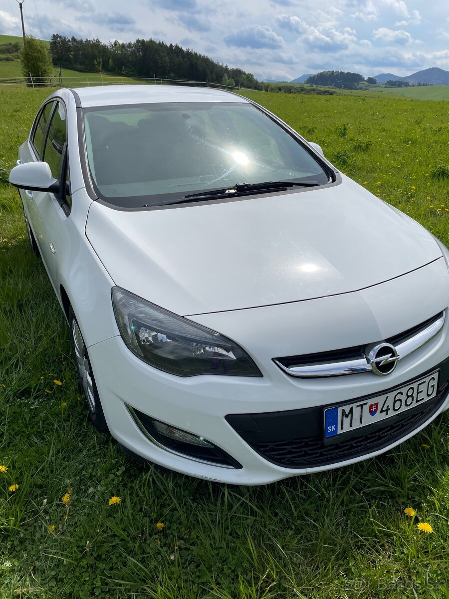 Opel Astra 1.7