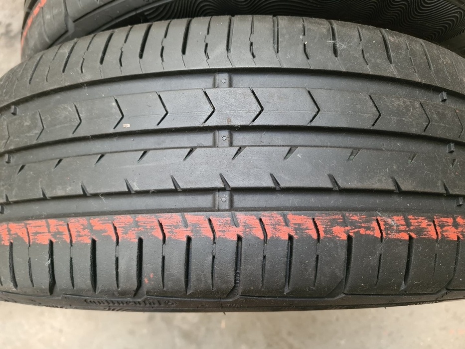 185/60r15 letné 2 ks CONTINENTAL dezén 6,7mm