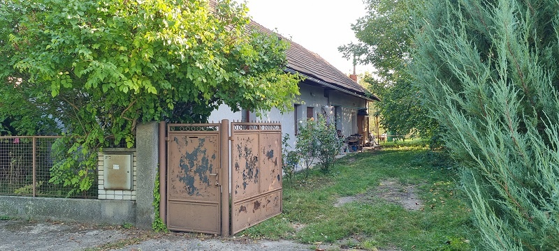 ZNÍŽENÁ CENA Dom/pozemok o výmere 1861m2 Horný Vinodol.