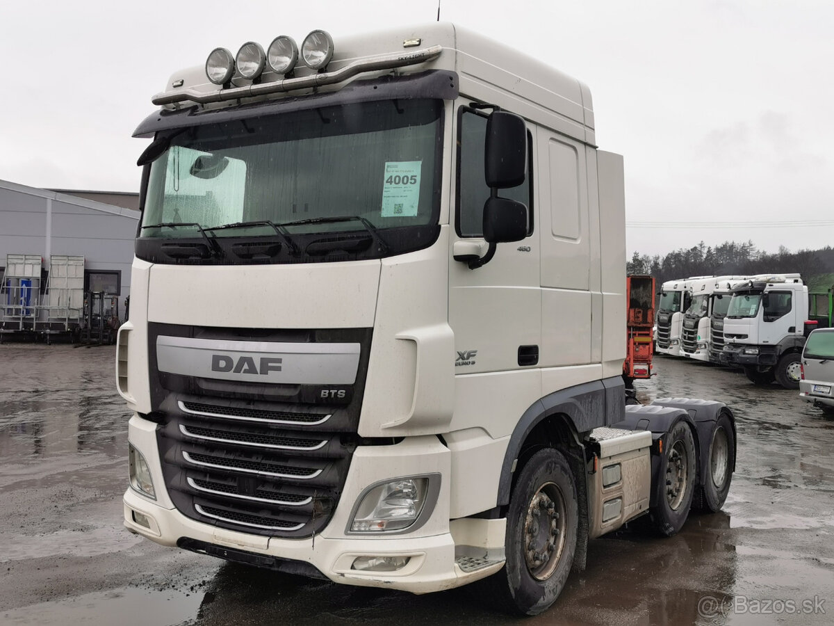 Prodám tahač návěsů DAF XF 460 FTG EURO 6 S NEFUNKČNÍM MOTOR