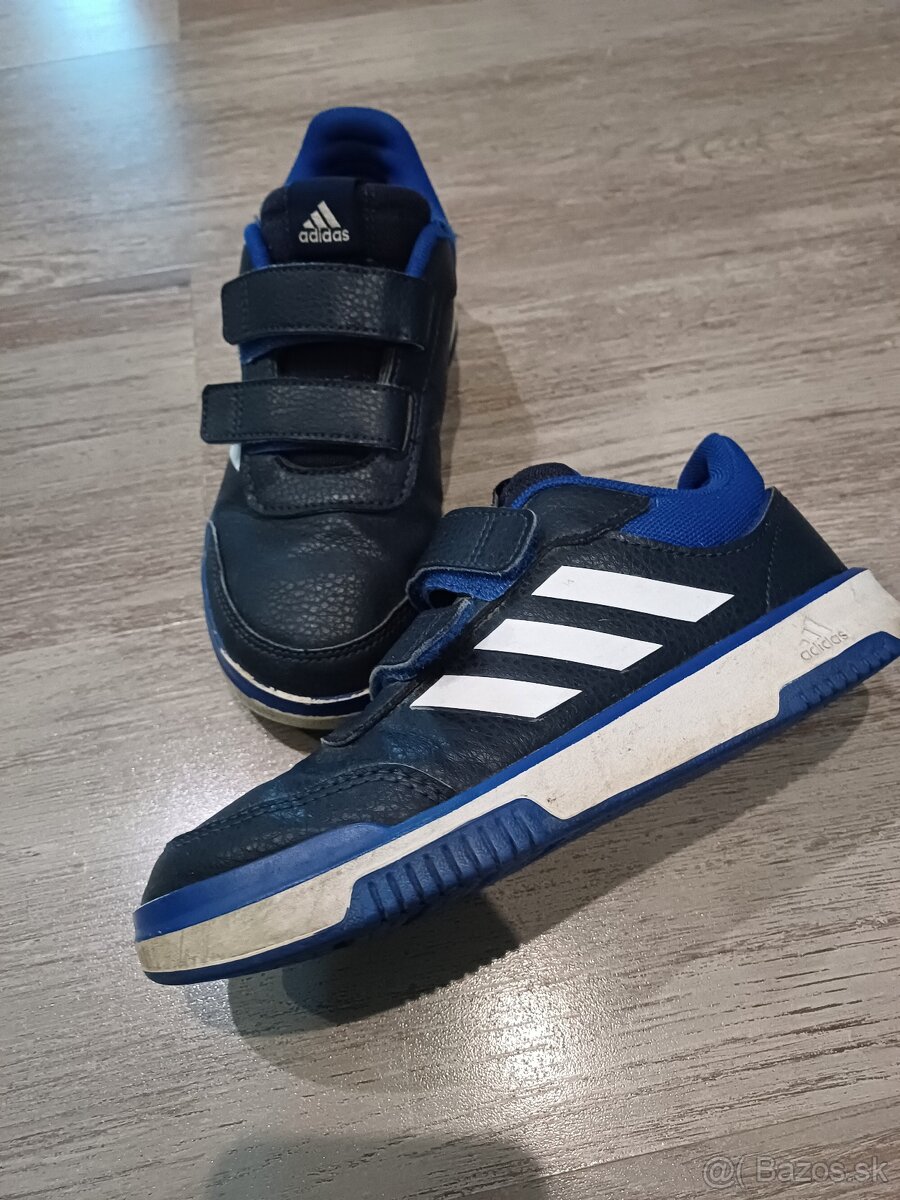 Detské botasky Adidas 33, detské turfy Kipsta 33